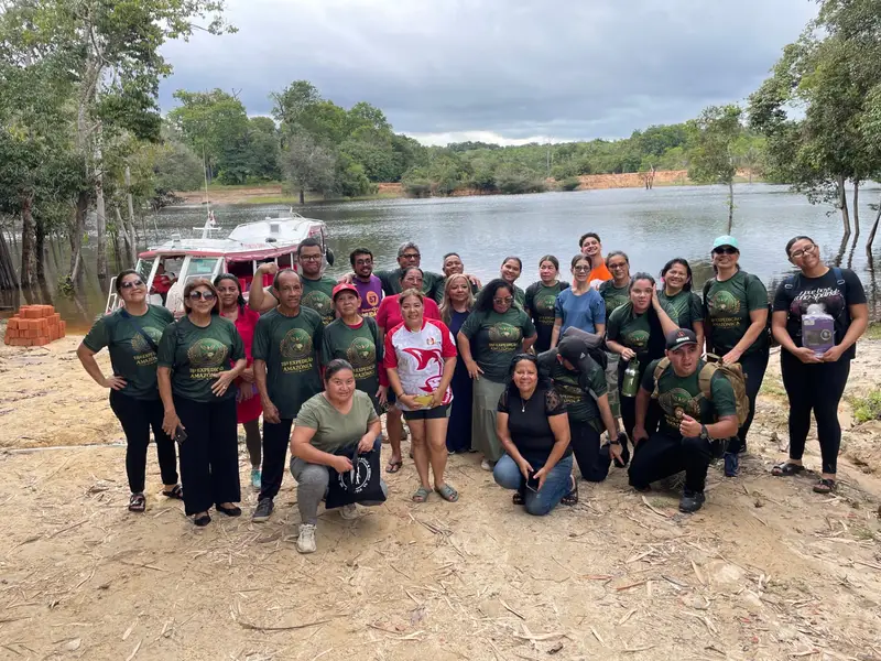 Equipe da expedição amazônica em campo